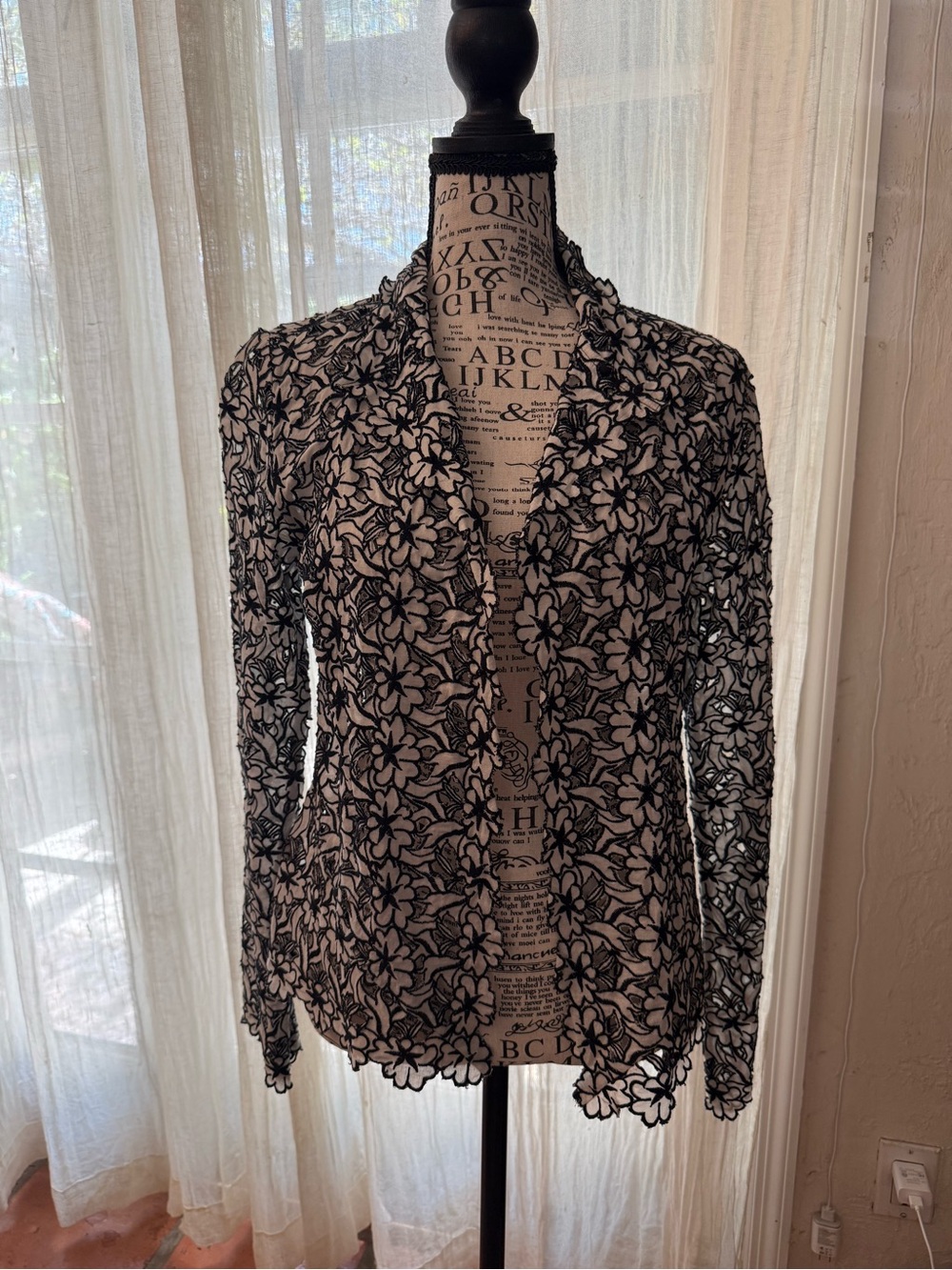 Nicole Miller Black & White Floral Lace Jacket